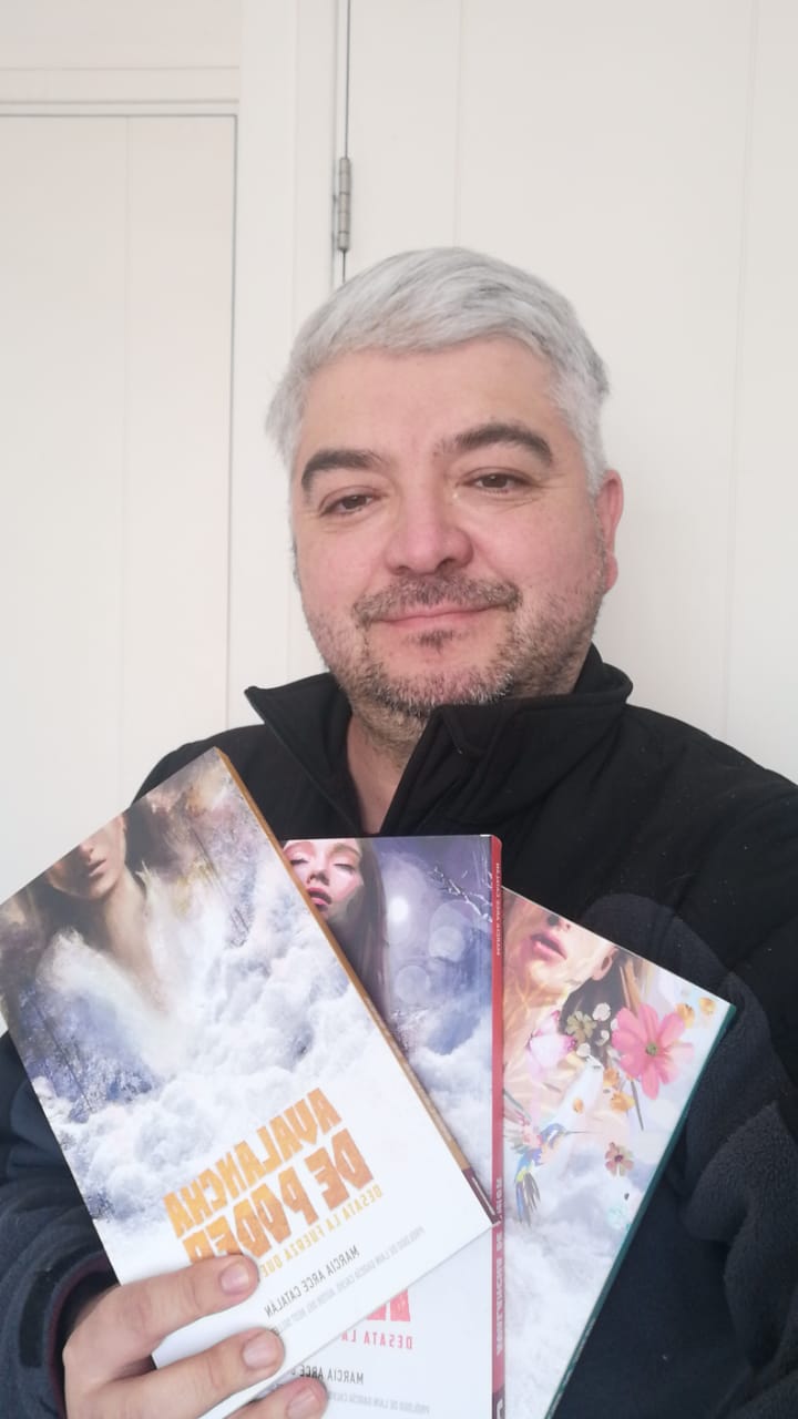 Lector de la Trilogía Avalancha 11